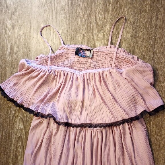 Plus size Wax Poetic Clothing off the Shoulder Summer Dress with Straps - Picture 9 of 13